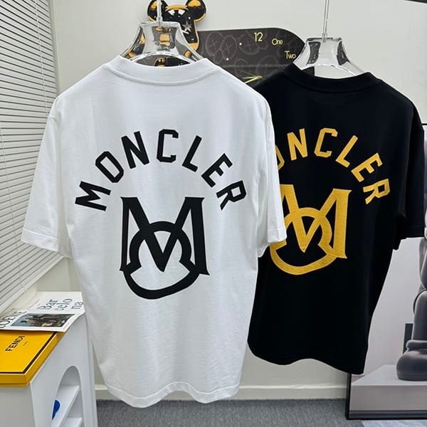 売上総額１位！モンクレール n級品 ロゴ コットン クルーネック Tシャツ 2色 moe09582